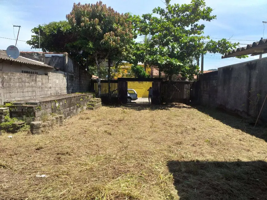 Foto 2 de Casa com 1 quarto à venda, 90m2 em Itanhaem - SP