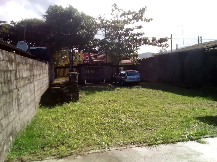 Foto 4 de Casa com 1 quarto à venda, 90m2 em Itanhaem - SP