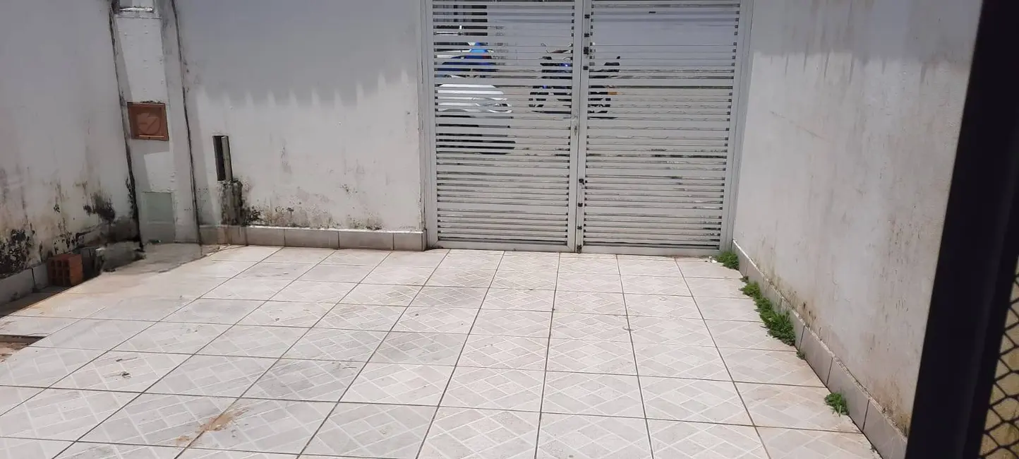 Foto 3 de Casa com 2 quartos à venda, 63m2 em Itanhaem - SP