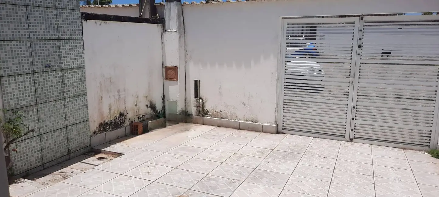 Foto 4 de Casa com 2 quartos à venda, 63m2 em Itanhaem - SP
