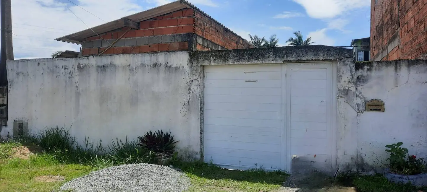 Foto 1 de Casa com 3 quartos à venda, 90m2 em Itanhaem - SP