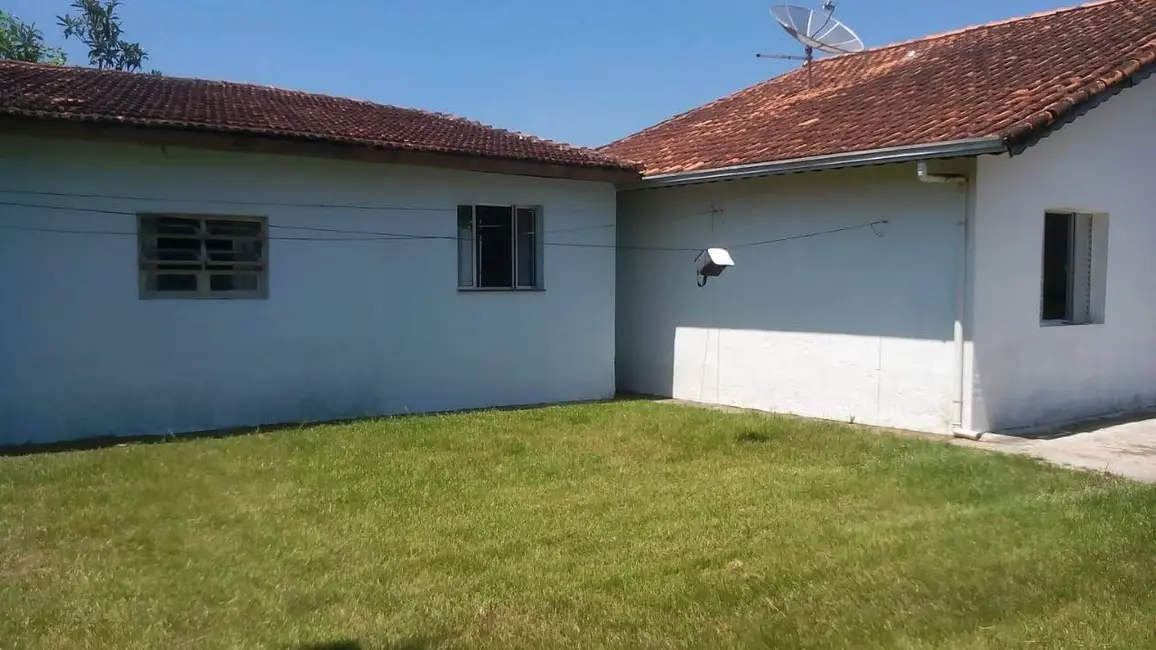 Foto 9 de Casa com 3 quartos à venda, 150m2 em Itanhaem - SP