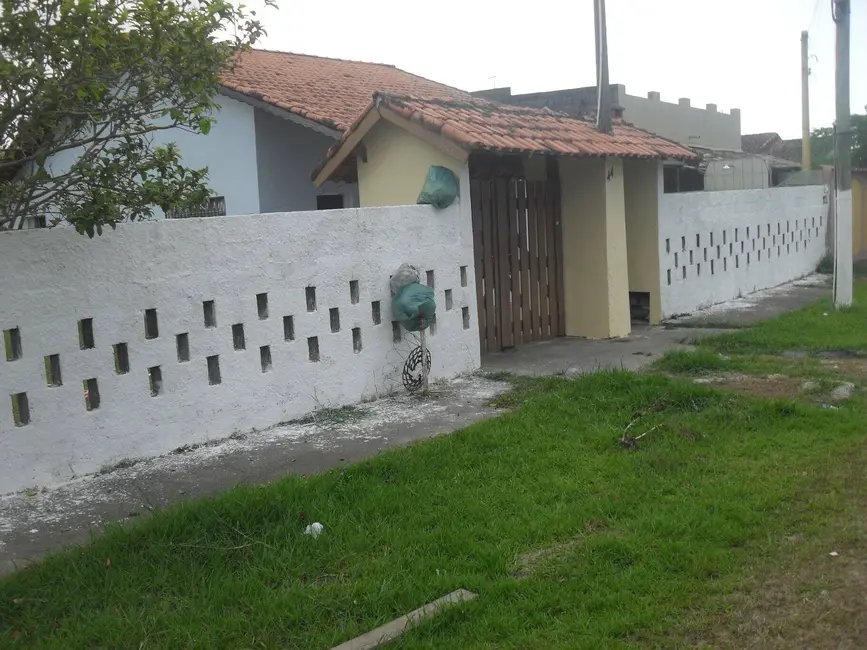 Foto 1 de Casa com 3 quartos à venda, 150m2 em Itanhaem - SP