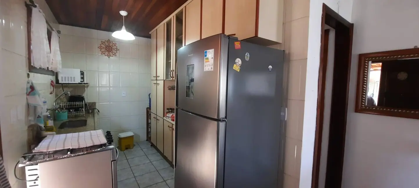 Foto 9 de Casa com 4 quartos à venda, 192m2 em Itanhaem - SP