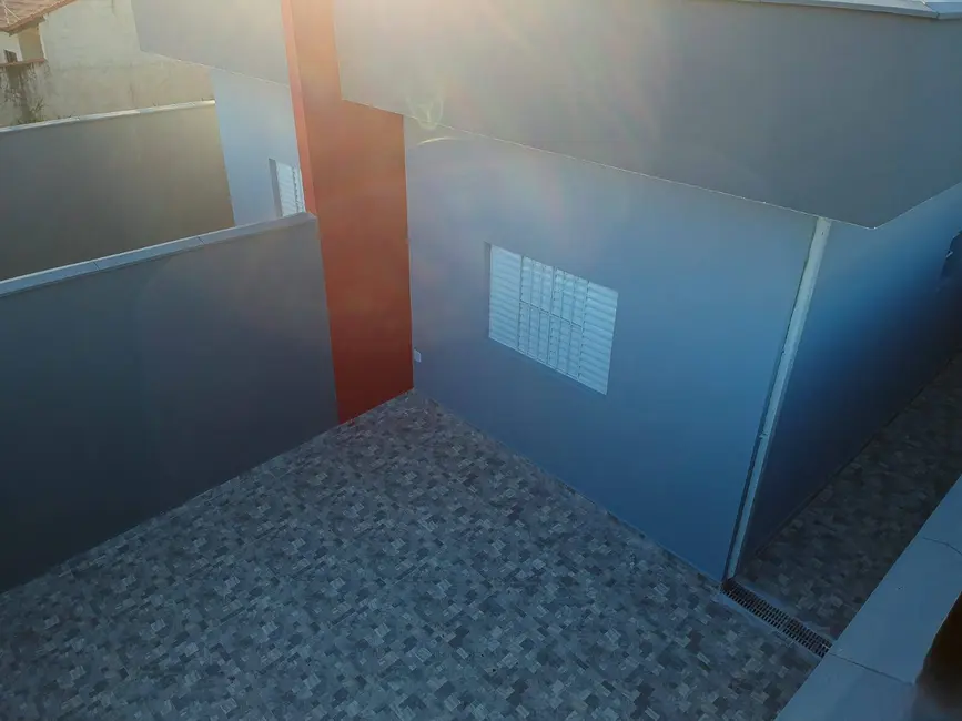 Foto 9 de Casa com 2 quartos à venda, 70m2 em Itanhaem - SP