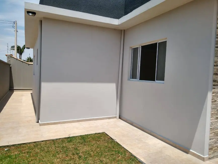 Foto 7 de Casa com 2 quartos à venda, 58m2 em Itanhaem - SP