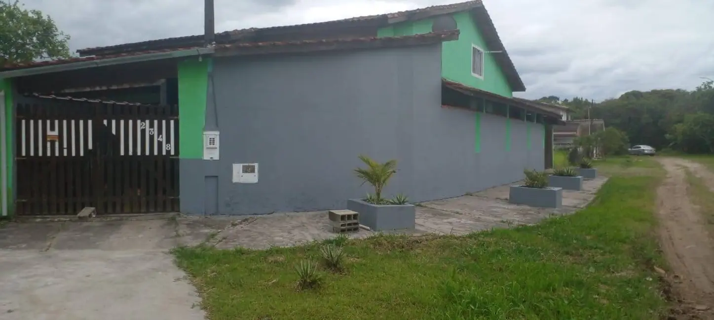 Foto 4 de Casa com 3 quartos à venda, 110m2 em Itanhaem - SP