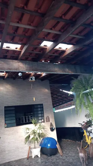 Foto 3 de Casa com 3 quartos à venda, 110m2 em Itanhaem - SP