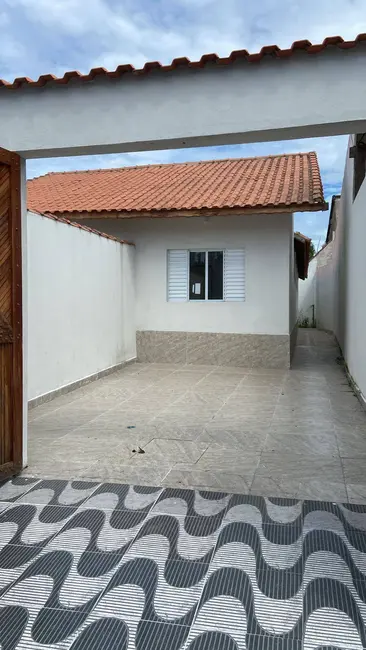Foto 3 de Casa com 2 quartos à venda, 59m2 em Itanhaem - SP