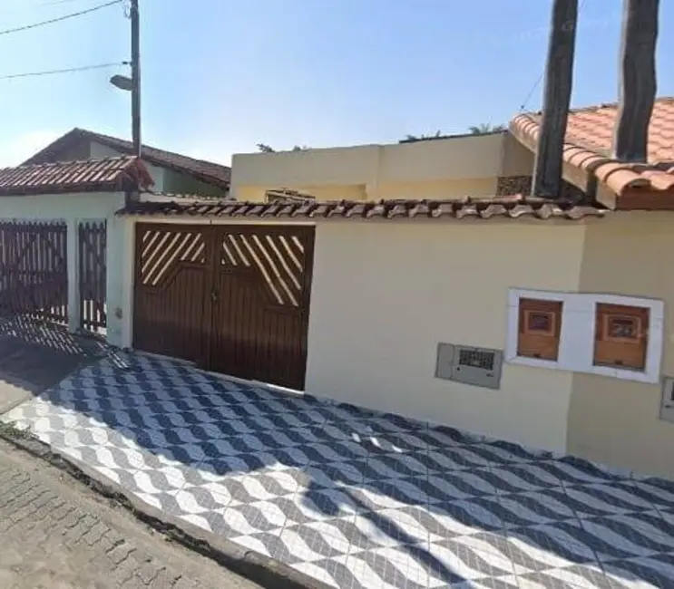 Foto 2 de Casa com 2 quartos à venda, 68m2 em Itanhaem - SP