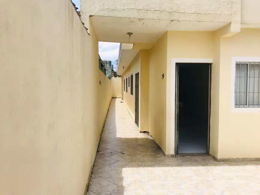 Foto 7 de Casa com 2 quartos à venda, 68m2 em Itanhaem - SP