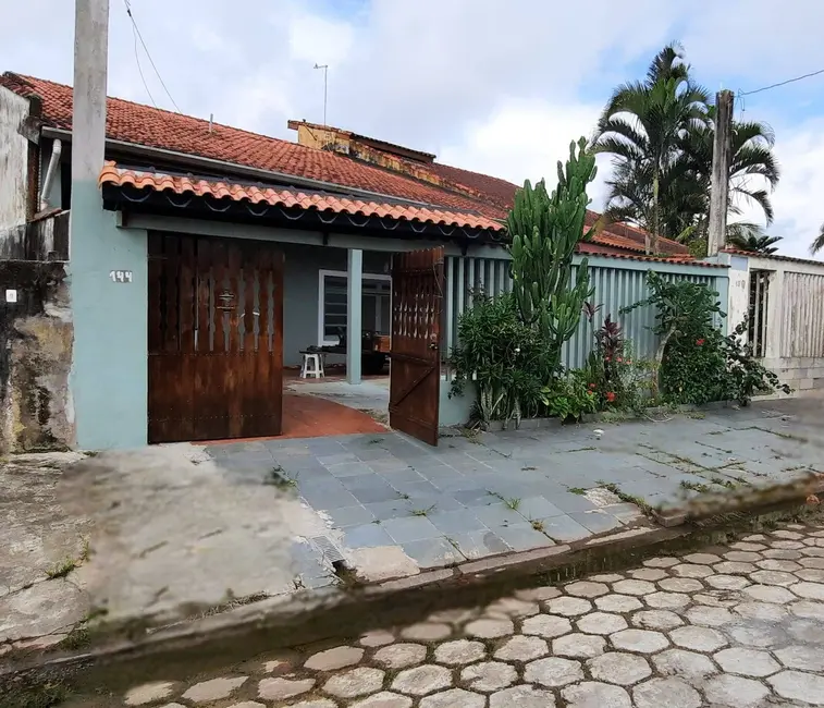 Foto 1 de Casa com 4 quartos à venda, 163m2 em Itanhaem - SP