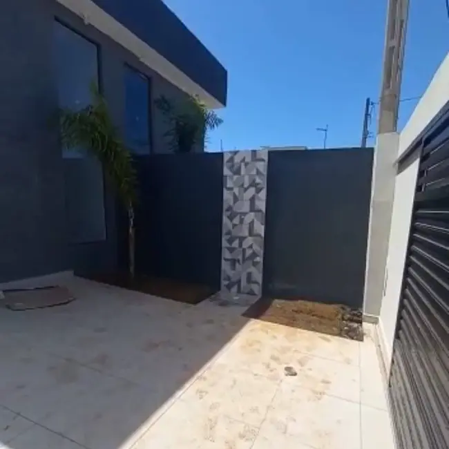 Foto 4 de Casa com 2 quartos à venda, 75m2 em Itanhaem - SP