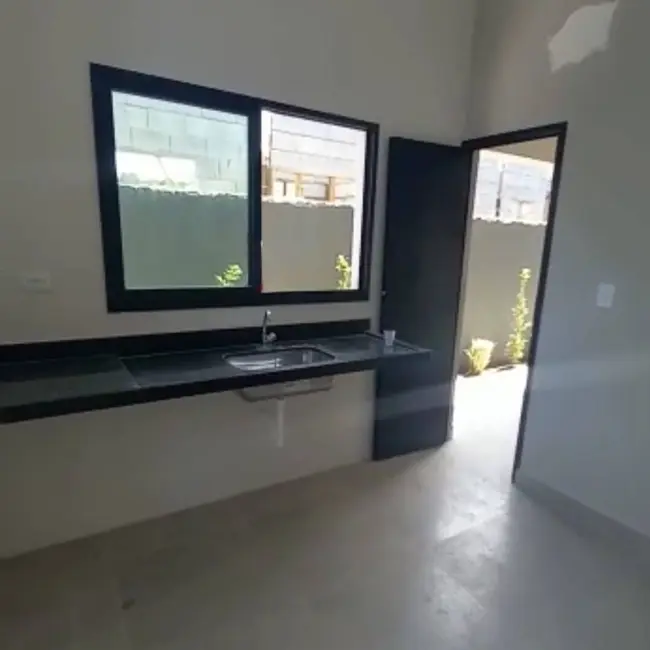 Foto 9 de Casa com 2 quartos à venda, 75m2 em Itanhaem - SP