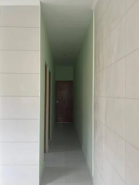 Foto 8 de Casa com 2 quartos à venda, 69m2 em Itanhaem - SP