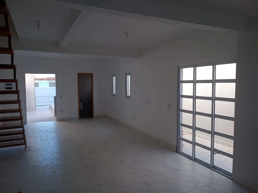 Foto 8 de Casa com 3 quartos à venda, 115m2 em Itanhaem - SP