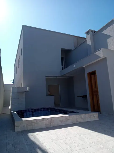 Foto 2 de Casa com 3 quartos à venda, 115m2 em Itanhaem - SP