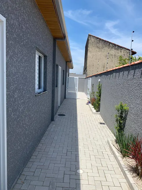 Casa de Condomínio com 2 quartos à venda, 63m2 em Itanhaem - SP - imagem 4 Foto 4 de Casa de Condomínio com 2 quartos à venda, 63m2 em Itanhaem - SP