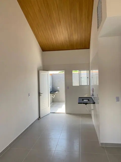Casa de Condomínio com 2 quartos à venda, 63m2 em Itanhaem - SP - imagem 9 Foto 9 de Casa de Condomínio com 2 quartos à venda, 63m2 em Itanhaem - SP