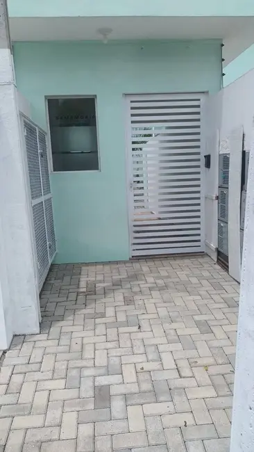 Foto 5 de Casa de Condomínio com 2 quartos à venda, 68m2 em Itanhaem - SP