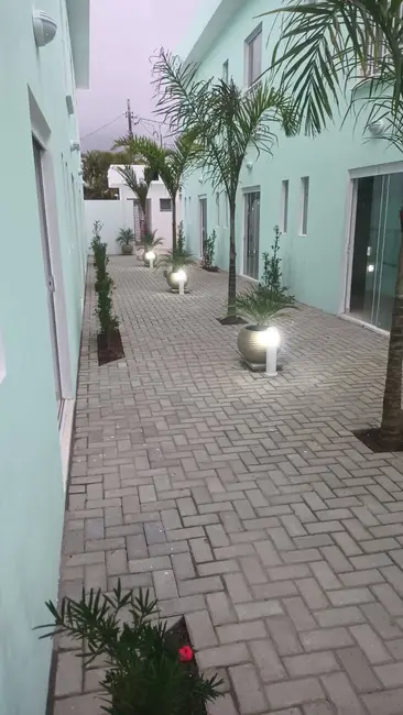 Foto 9 de Casa de Condomínio com 2 quartos à venda, 68m2 em Itanhaem - SP