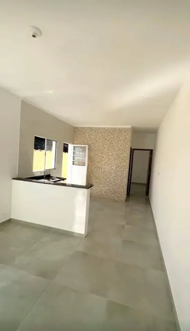 Foto 9 de Casa com 2 quartos à venda, 65m2 em Itanhaem - SP