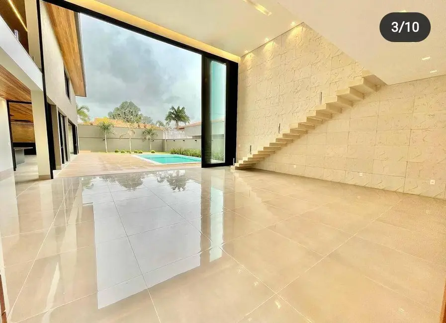 Casa de Condomínio com 4 quartos à venda, 240m2 em Peruibe - SP - imagem 3 Foto 3 de Casa de Condomínio com 4 quartos à venda, 240m2 em Peruibe - SP