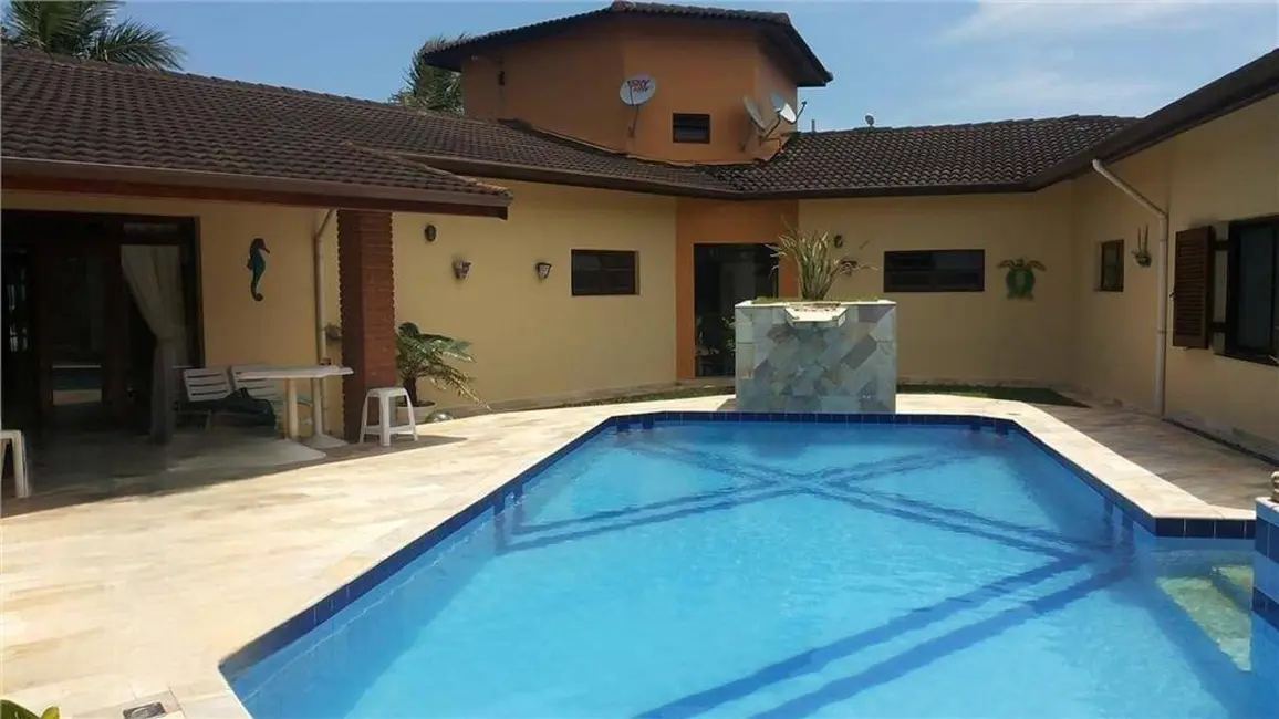 Foto 9 de Casa com 5 quartos à venda, 414m2 em Itanhaem - SP