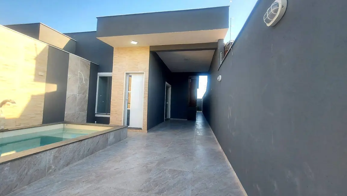 Casa com 2 quartos à venda, 74m2 em Peruibe - SP - imagem 5 Foto 5 de Casa com 2 quartos à venda, 74m2 em Peruibe - SP