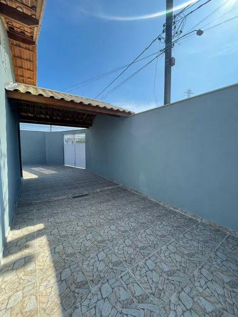 Foto 9 de Casa com 2 quartos à venda, 67m2 em Itanhaem - SP
