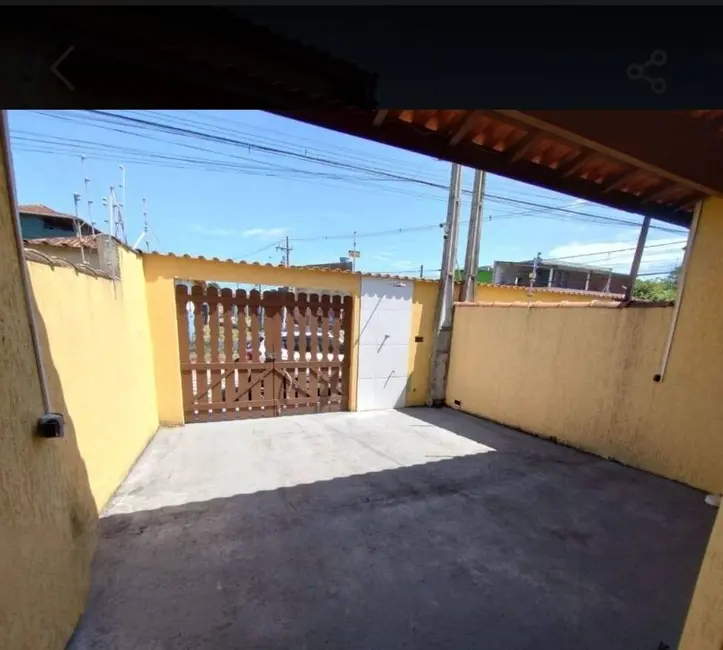 Foto 4 de Casa com 2 quartos à venda, 63m2 em Itanhaem - SP