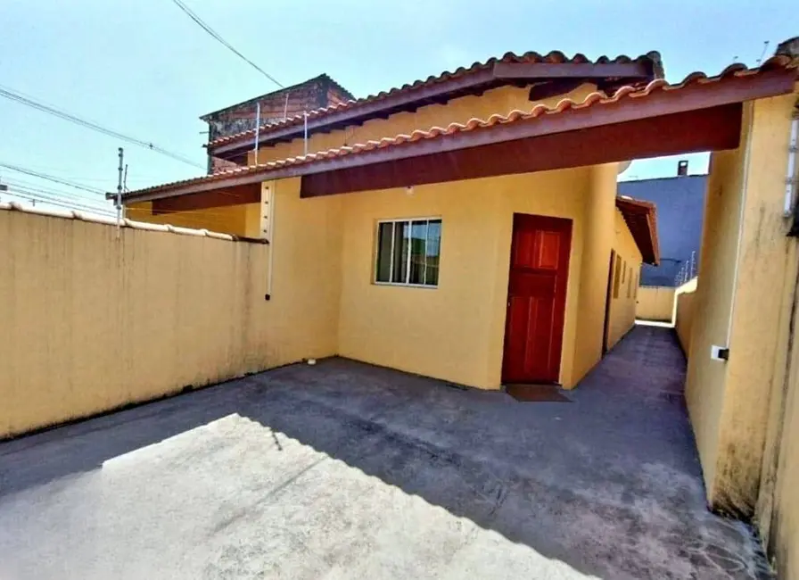 Foto 3 de Casa com 2 quartos à venda, 63m2 em Itanhaem - SP