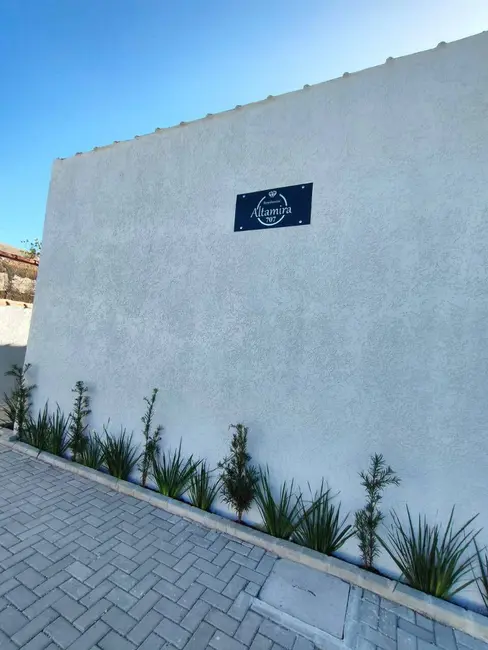 Foto 2 de Casa de Condomínio com 2 quartos à venda, 52m2 em Itanhaem - SP