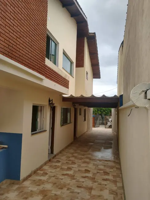 Foto 8 de Casa com 5 quartos à venda, 262m2 em Itanhaem - SP