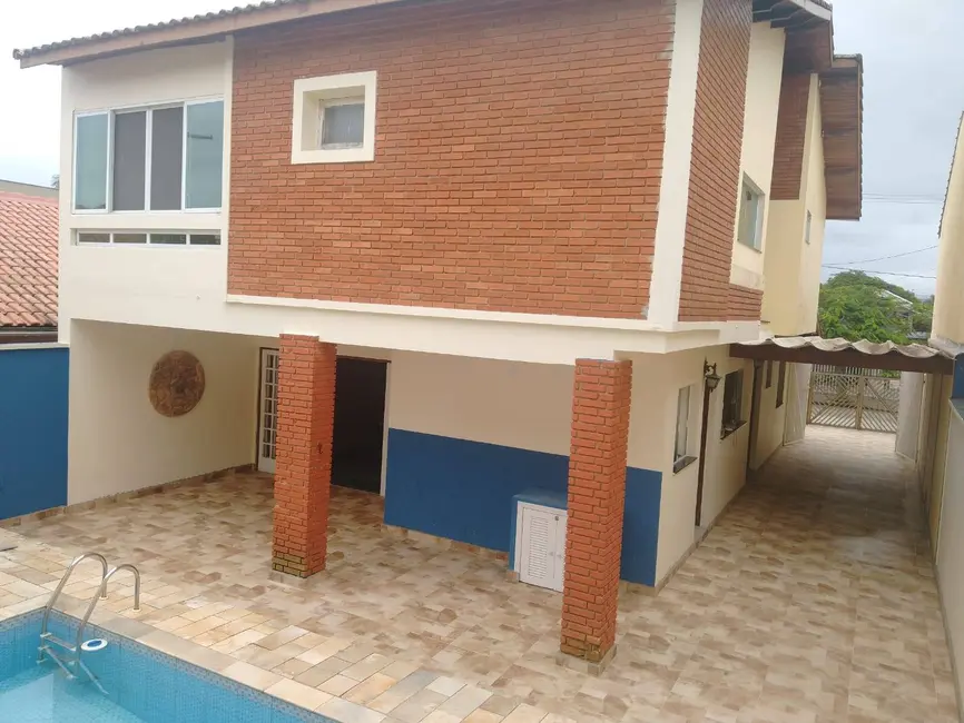Foto 7 de Casa com 5 quartos à venda, 262m2 em Itanhaem - SP