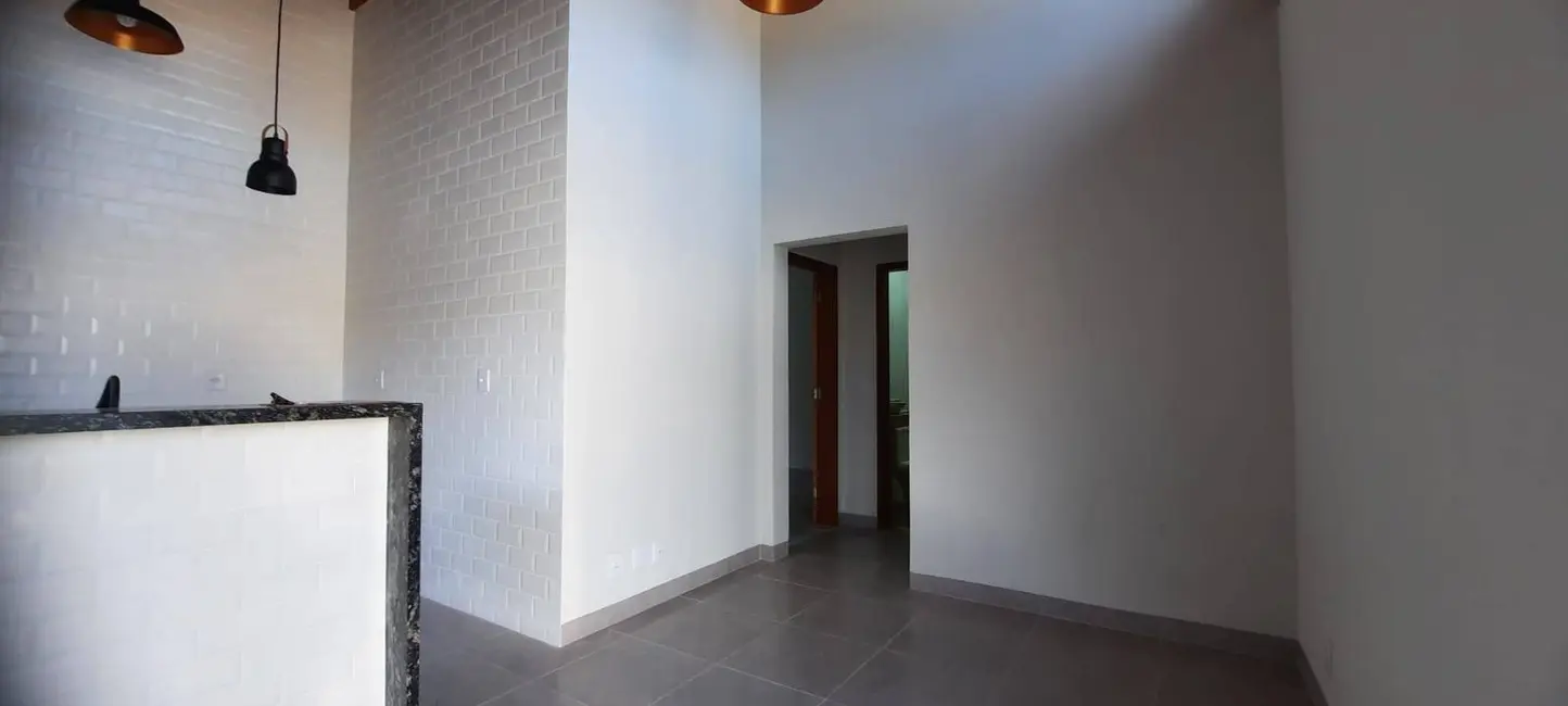 Foto 9 de Casa com 2 quartos à venda, 56m2 em Itanhaem - SP