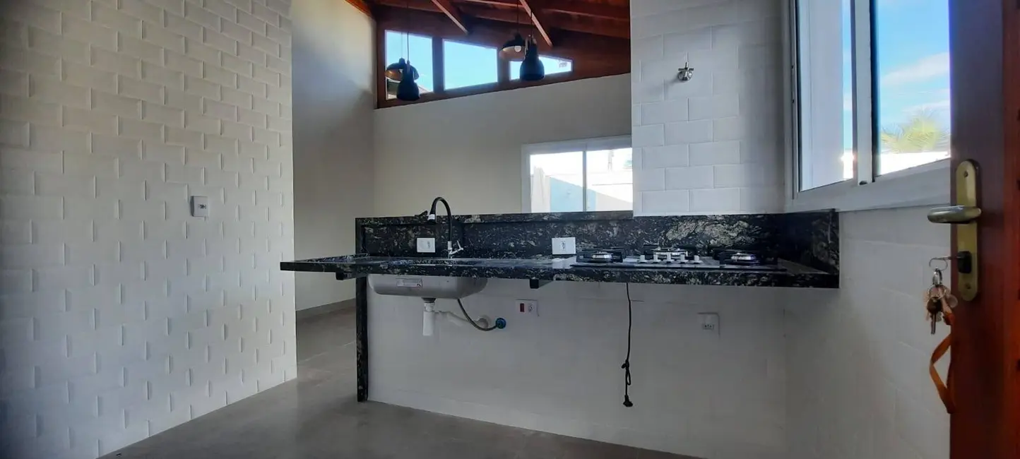 Foto 7 de Casa com 2 quartos à venda, 56m2 em Itanhaem - SP