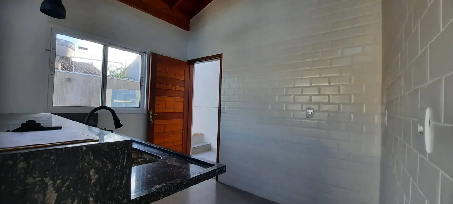 Foto 8 de Casa com 2 quartos à venda, 56m2 em Itanhaem - SP