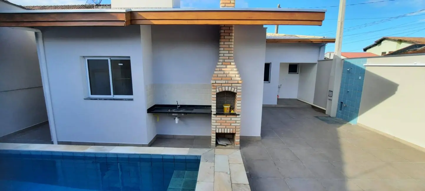 Foto 4 de Casa com 2 quartos à venda, 56m2 em Itanhaem - SP