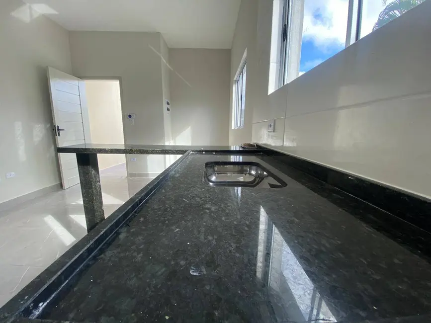 Foto 2 de Casa com 2 quartos à venda, 62m2 em Balneário São Jorge, Itanhaem - SP