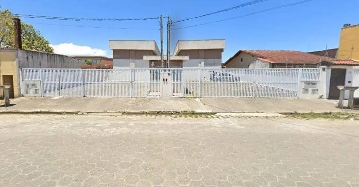 Foto 1 de Casa de Condomínio com 2 quartos à venda, 60m2 em Itanhaem - SP