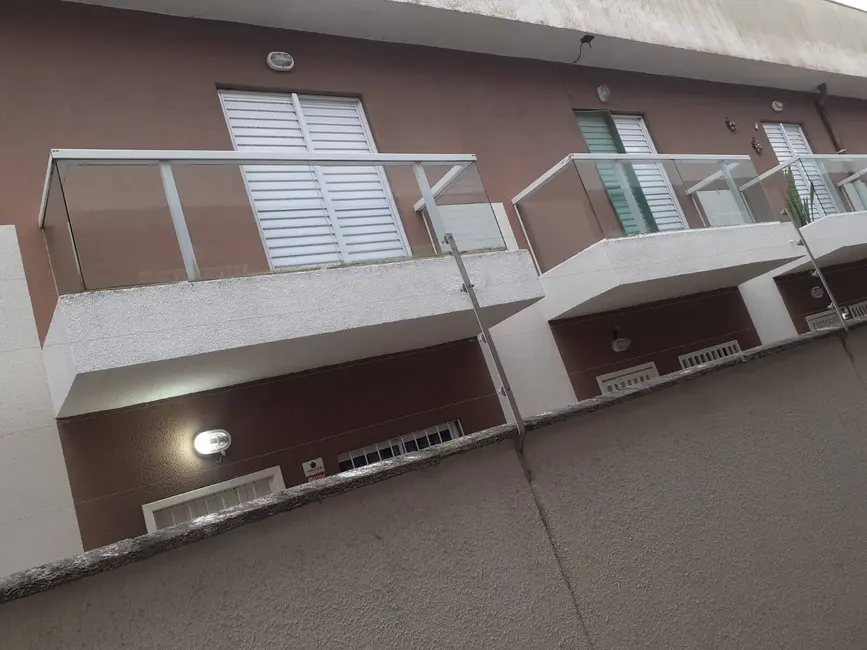 Casa de Condomínio com 2 quartos à venda, 60m2 em Itanhaem - SP - imagem 3 Foto 3 de Casa de Condomínio com 2 quartos à venda, 60m2 em Itanhaem - SP