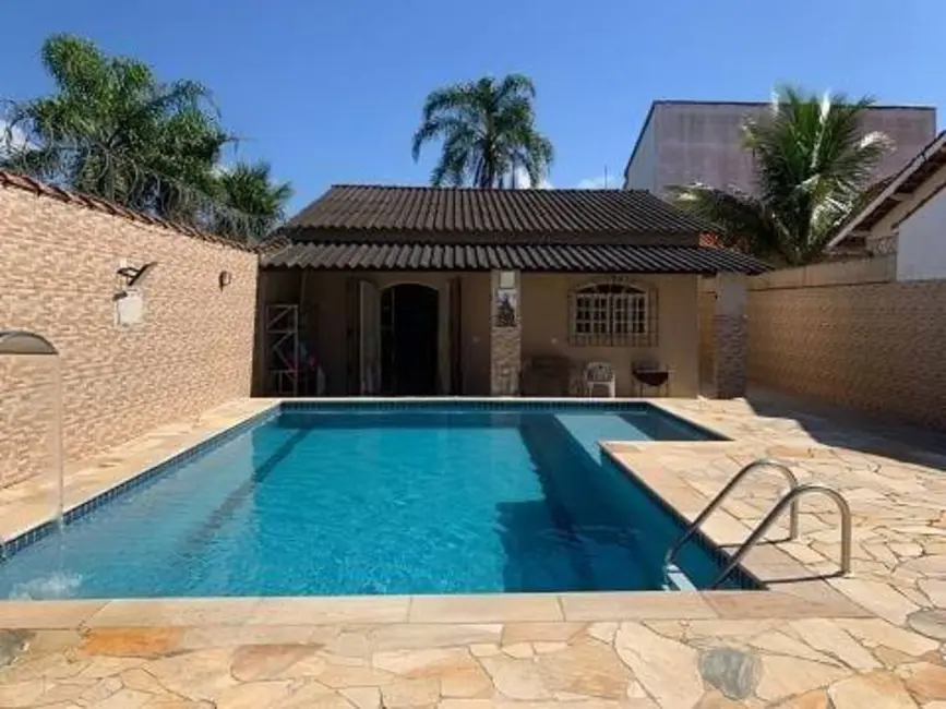 Foto 2 de Casa com 2 quartos à venda, 75m2 em Itanhaem - SP