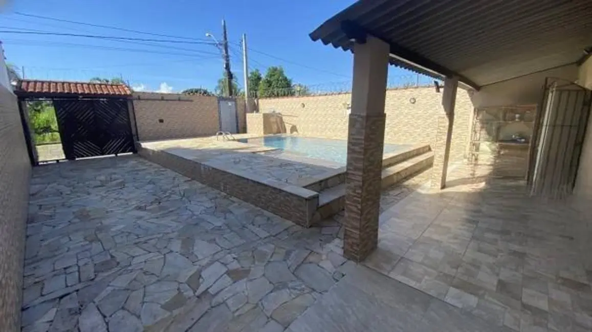 Foto 6 de Casa com 2 quartos à venda, 75m2 em Itanhaem - SP