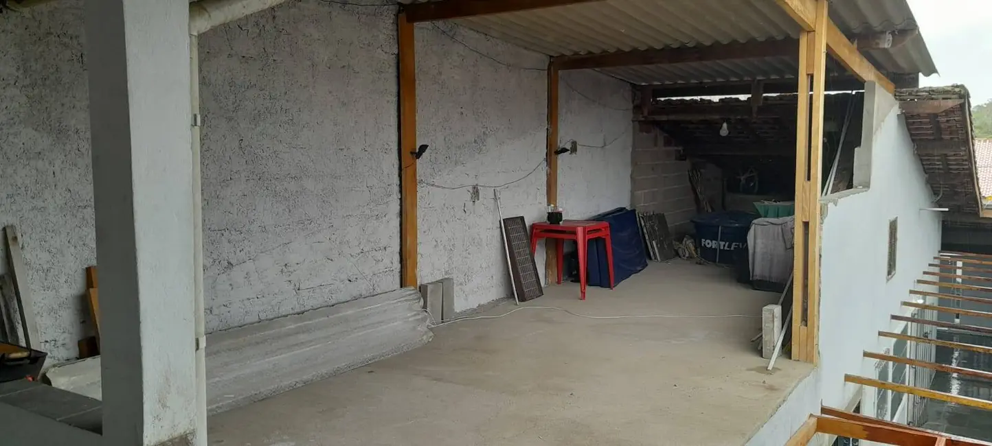 Casa com 1 quarto à venda, 55m2 em Itanhaem - SP - imagem 6 Foto 6 de Casa com 1 quarto à venda, 55m2 em Itanhaem - SP