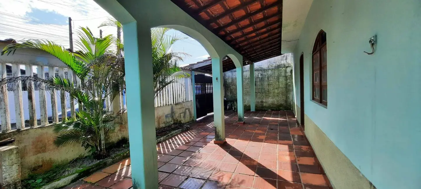 Foto 3 de Casa com 3 quartos à venda, 124m2 em Itanhaem - SP