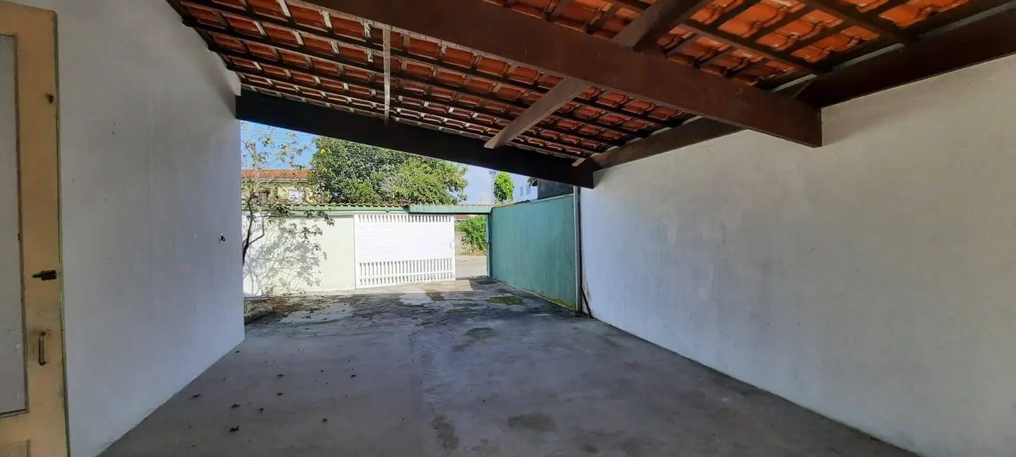 Foto 5 de Casa com 4 quartos à venda, 126m2 em Itanhaem - SP