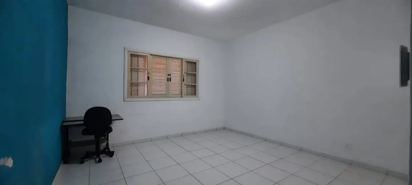 Foto 8 de Casa com 4 quartos à venda, 126m2 em Itanhaem - SP
