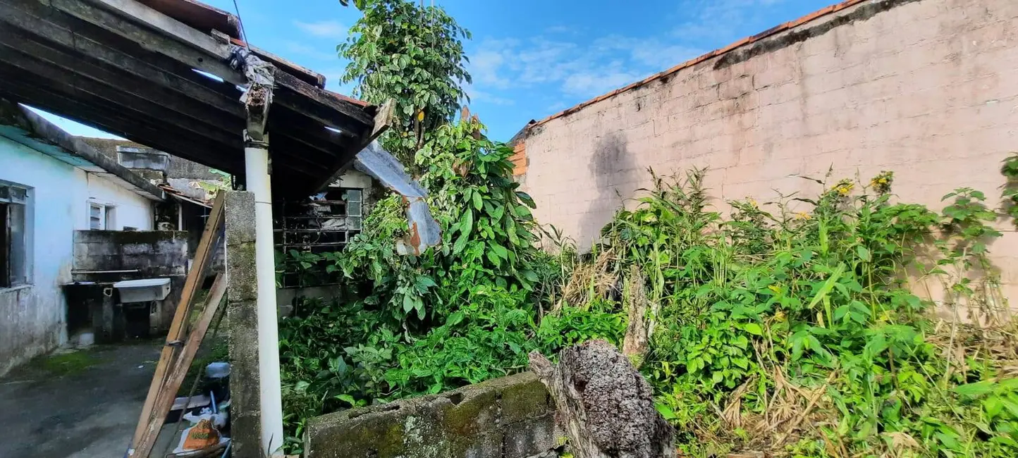 Foto 7 de Casa com 2 quartos à venda, 71m2 em Itanhaem - SP