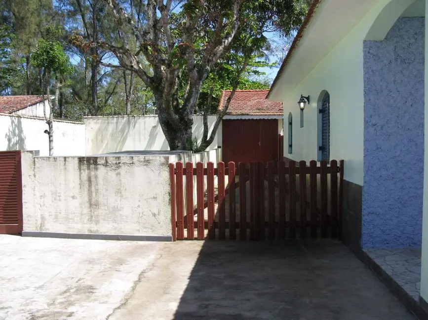 Foto 6 de Casa com 2 quartos à venda, 300m2 em Itanhaem - SP